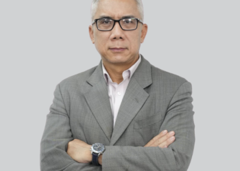 Ông Phùng Anh Tuấn