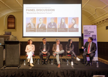 Ông Hàng Minh Lợi, đại diện VBA tham dự chương trình Digital Frontier tại Úc.