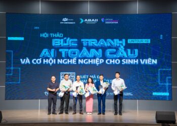 Hội thảo “Bức tranh AI toàn cầu và cơ hội nghề nghiệp cho sinh viên” tại Đại học FPT Cần Thơ