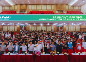Hội thảo “Cơ hội và thách thức xung quanh những tiến bộ của AI và Blockchain” tại Học viện Bưu chính Viễn thông