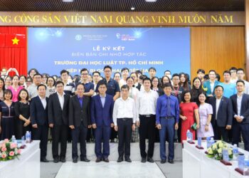 Tọa đàm ứng dụng AI & Blockchain trong ngành luật tại Đại học Luật TPHCM