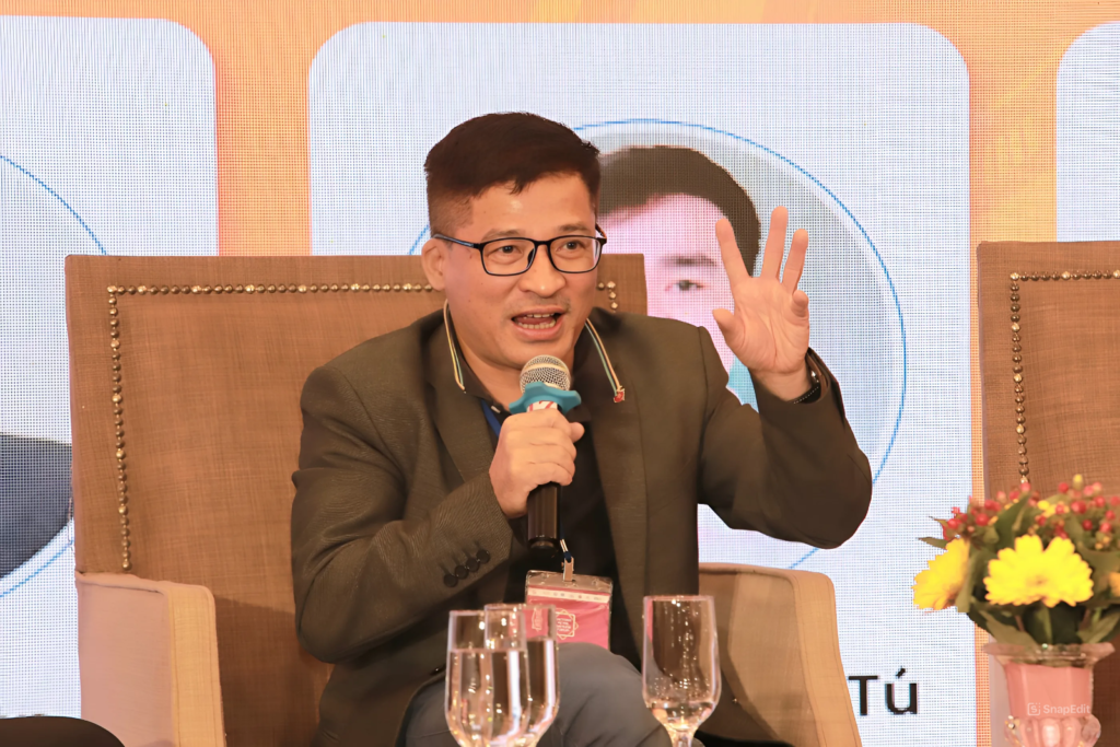 Mr. Phan Hồng Quân, Head of Membership at the Vietnam Blockchain Association, emphasized that blockchain is emerging as a key technology for global financial integration.