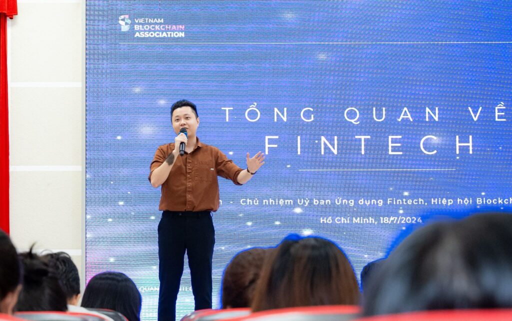 Mr. Trần Dinh emphasized Vietnam's potential to become one of the fastest-growing Fintech markets soon.