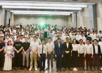 ABAII Unitour 16 at Ton Duc Thang University: 66% of Students Risk Unemployment Without AI Skills