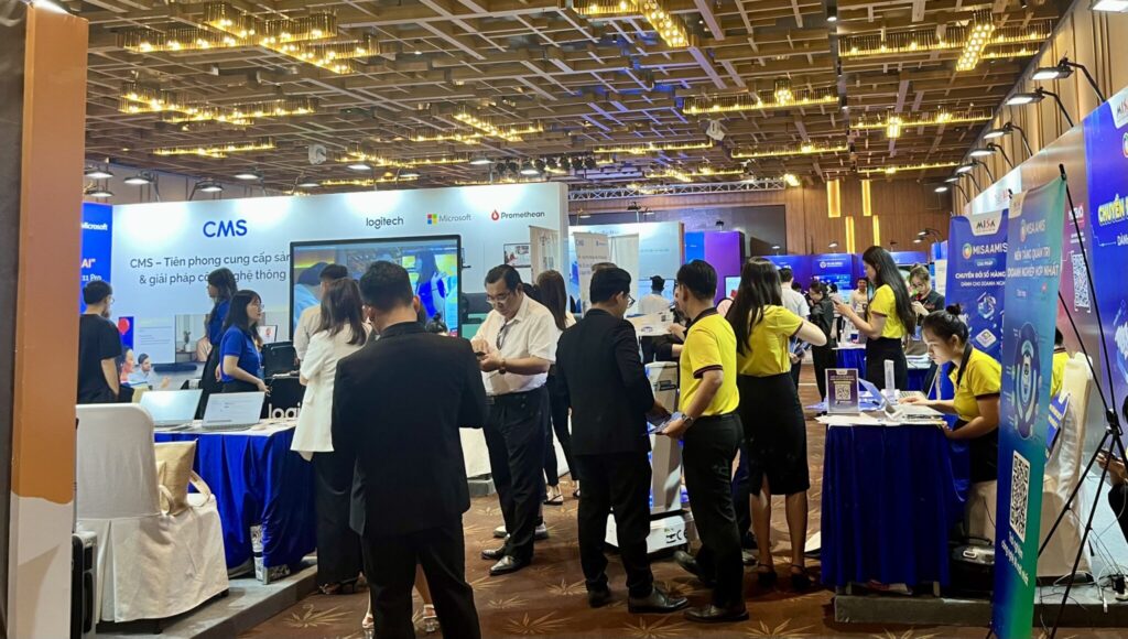 Overview of Technology Booths at the 2024 Ho Chi Minh City Digital Transformation Day, Showcasing the Latest Technological Solutions