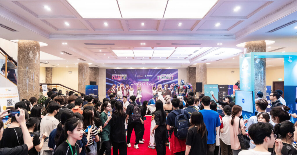 Overview of the 2nd Anniversary Celebration of the Vietnam Blockchain Association on April 24, 2024