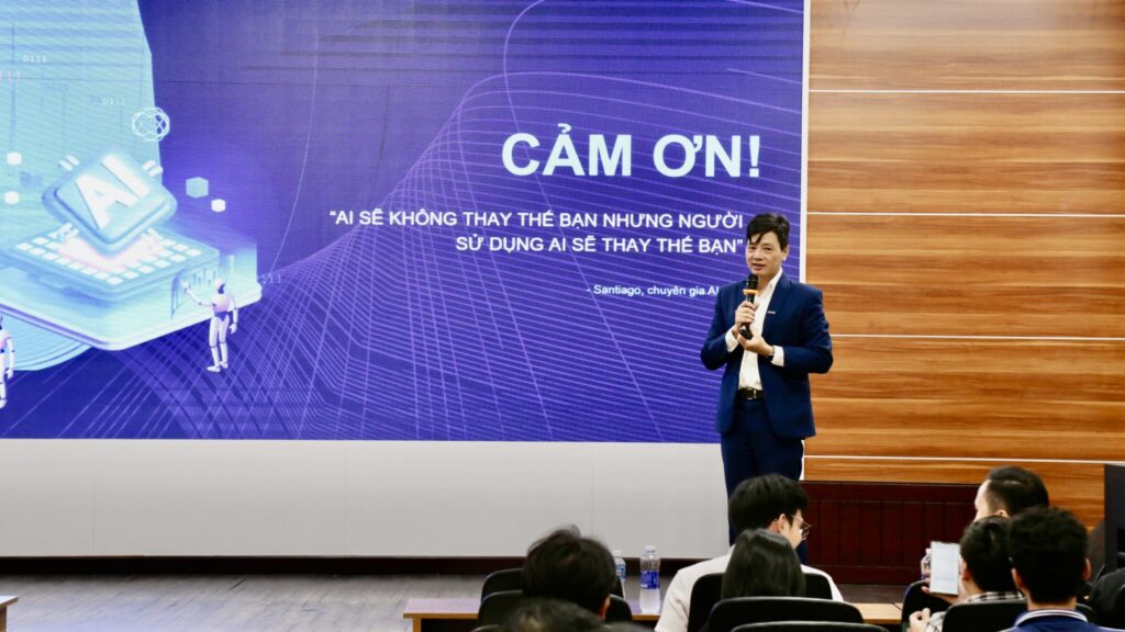 Mr. Đào Trung Thành, Vice Director of ABAII Academy, Encourages Students to Apply Blockchain and AI in Learning and Work