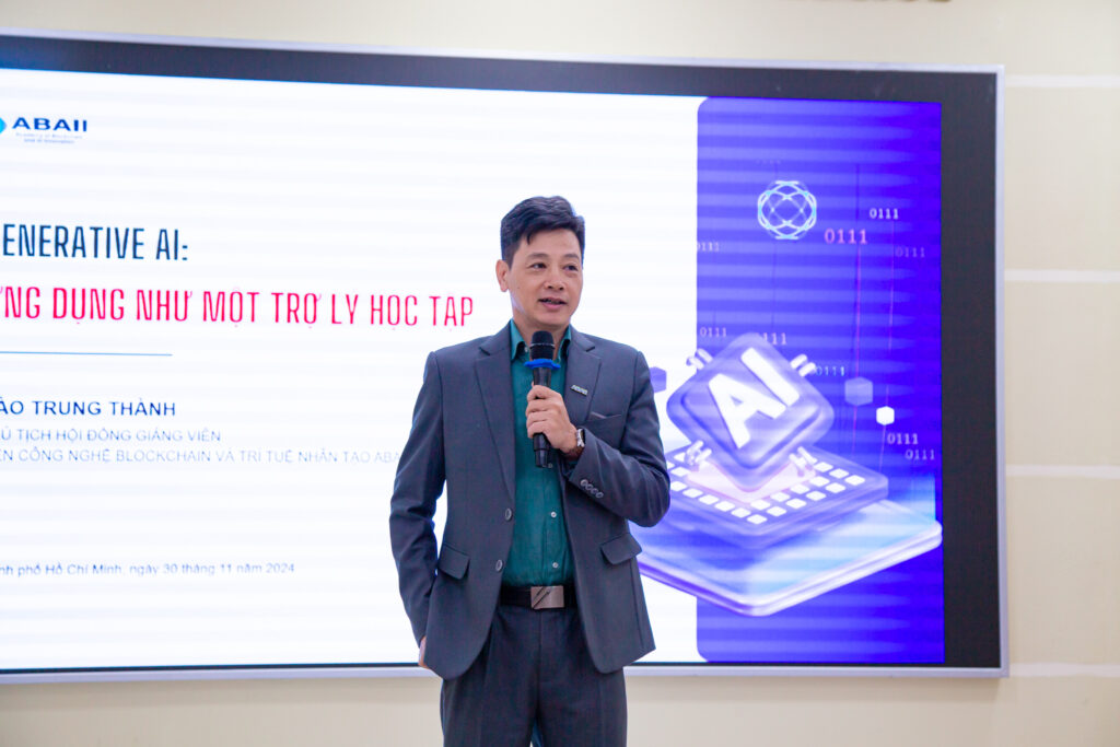 Mr. Đào Trung Thành emphasized the shortage of AI talent and the wide career opportunities available for students.