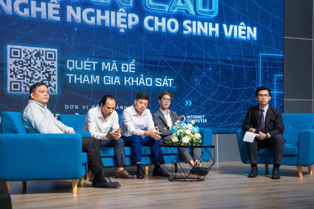 The panel discussion featuring speakers and guests on the topic: "Are career opportunities in the Blockchain and AI industries available for everyone?"