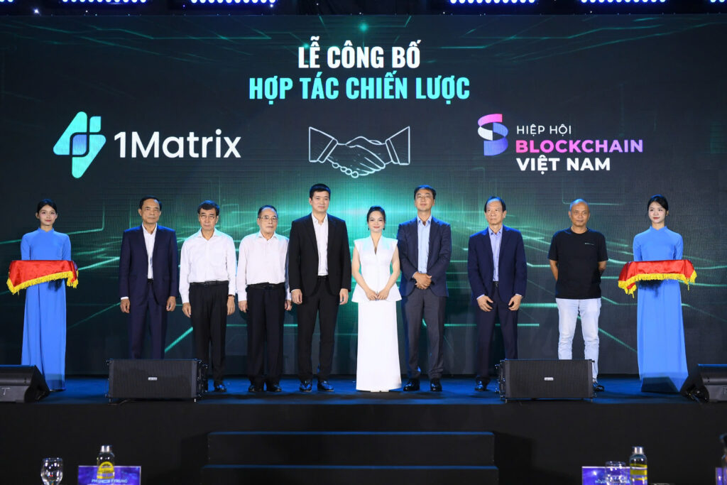 Lễ công bố hợp tác chiến lược giữa Công ty 1Matrix và VBA, hướng tới phát triển mạng blockchain “Make in Vietnam” và thúc đẩy hệ sinh thái công nghệ số quốc gia.
