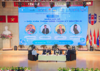 Tọa đàm “Nhân lực số – Chìa khóa thành công trong kỷ nguyên AI” trong khuôn khổ Ngày hội việc làm HUB 202