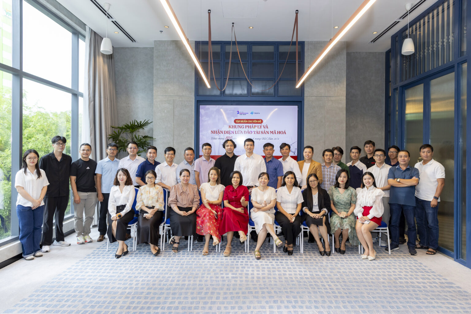 Buổi tập huấn “Khung pháp lý và nhận diện lừa đảo tài sản mã hoá” với sự tham dự của hơn 40 phóng viên, nhà báo từ các cơ quan truyền thông