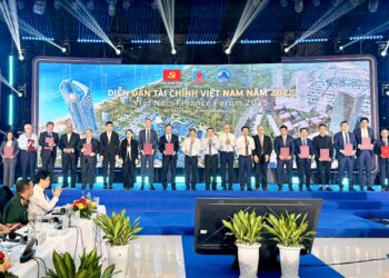 UBND TP. Đà Nẵng ký kết Biên bản ghi nhớ với Tether Operations cùng các đối tác quốc tế tại Tuần lễ Tài chính và Công nghệ Đà Nẵng 2025.