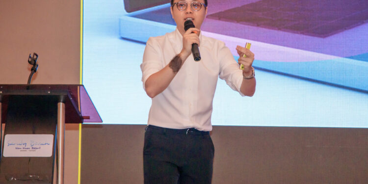 Ông Trần Huyền Dinh, Chủ nhiệm Ủy ban Ứng dụng Fintech, Hiệp hội Blockchain và Tài sản số Việt Nam.