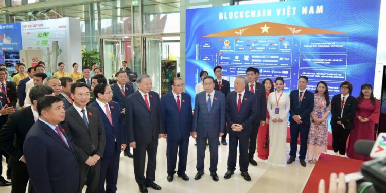 Tổng Bí thư Tô Lâm: Cơ hội ứng dụng công nghệ blockchain để tăng năng suất lao động cho Việt Nam