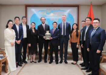 Phó Thủ tướng Hồ Đức Phớc tiếp lãnh đạo Tập đoàn Tether