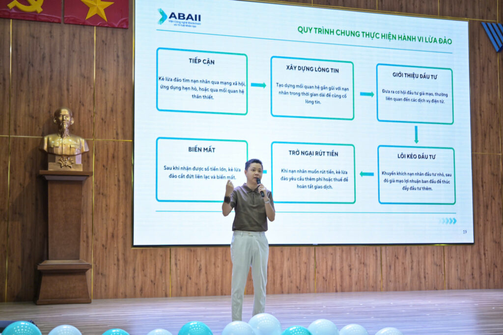 Ông Trần Huyền Dinh, chia sẻ bức tranh toàn cảnh về thị trường tài sản mã hoá và cơ hội nghề nghiệp cho thế hệ trẻ.