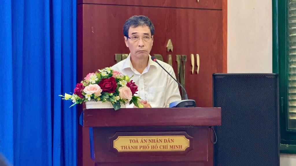 Ông Trần Việt Hùng chia sẻ về định hướng ứng dụng công nghệ trong cải cách tư pháp và yêu cầu kết hợp chặt chẽ giữa kỹ thuật và nghiệp vụ xét xử.