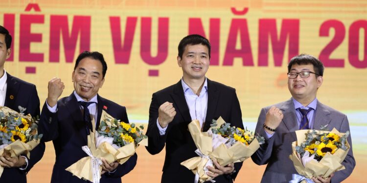 Thanh Niên: VBSN được vinh danh sản phẩm công nghệ chiến lược Make in Vietnam 2025