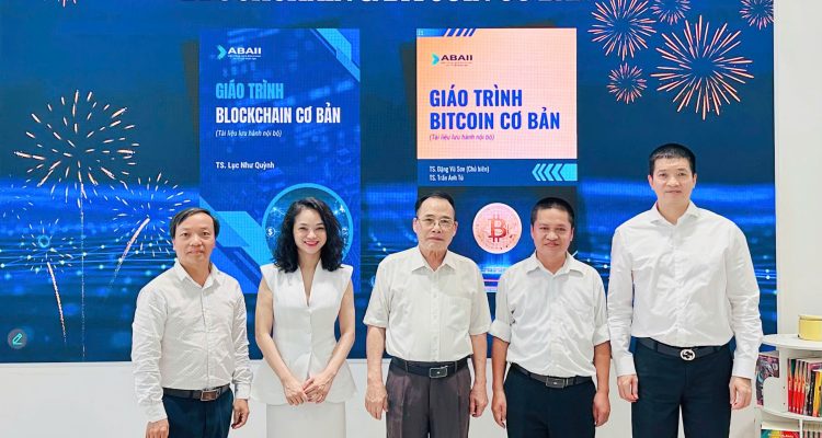 ABAII-ra-mat-giao-trinh-Blockchain-Bitcoin-co-ban-dau-tien-do-chuyen-gia-Viet-Nam-bien-soan